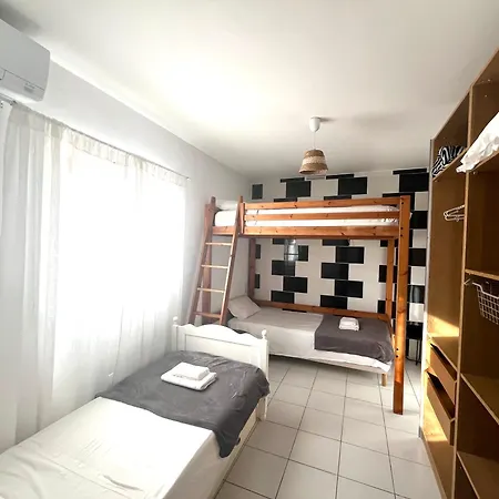 Bas De Oasis Feriehus