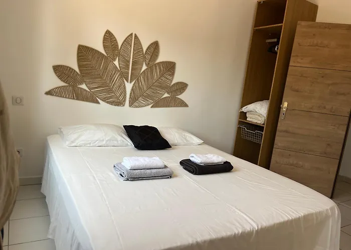 Bas De Oasis * سانت ماكسيم